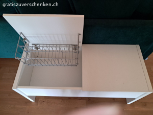 Aufklappbare Garderobensitzbank