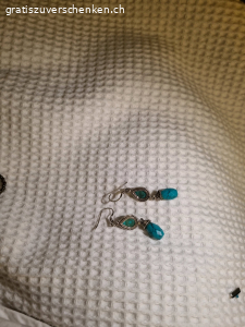 boucle d oreil avec un cayon