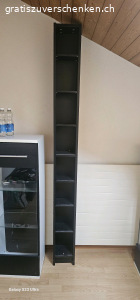 diverese möbel zu verschenken. 1x Tv möbel und 1x cd/dvd regal