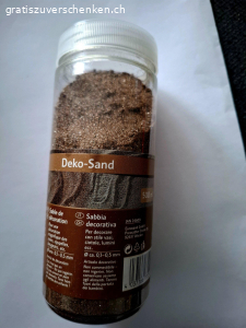 Diverse Bastelsachen. Herbst Artikel, Birkenscheiben, Pfeifenputzer, Servietten New Born und Just Married, Dekosand

Kann auch einzeln abgeholt werden.