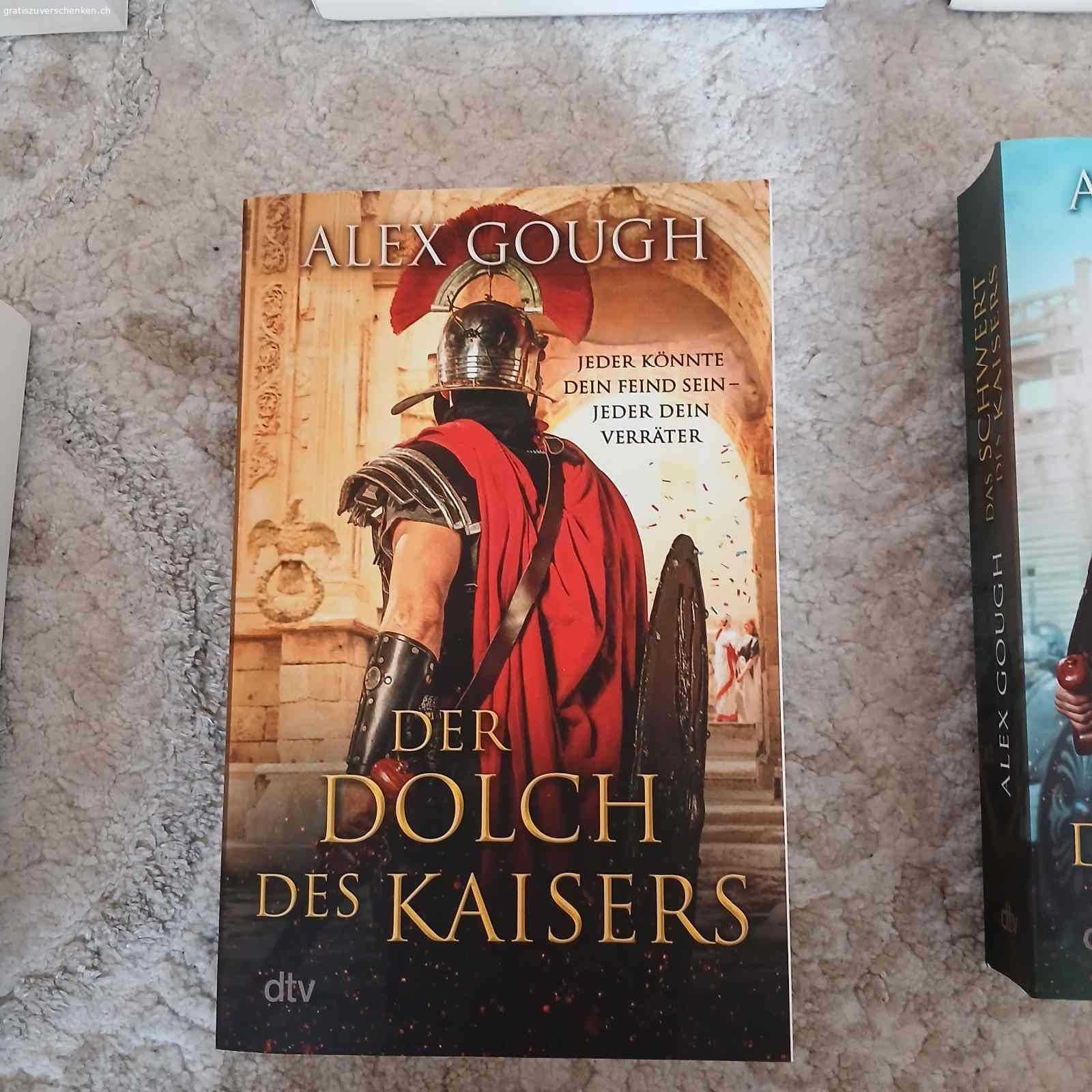 Diverse Bücher. A first Time for Everything von K. L. Walther

Fallen Kingdom von Dana Müller-Braun

Sieben Heere von Tobias O. Messner

Alex Goughs Die Assasinen von Rom Reihe 
(Band 1 bis 3)

Man kann die Bücher einzeln und mehrere aufs mal abholen