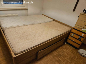 Doppelbett. Zu verschenken