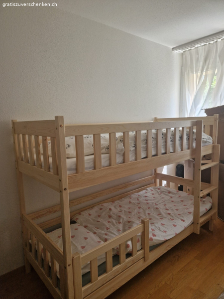 Etagenbett (Kajütenbett) zu verschenken