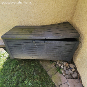 Gartenbox XXL. Gartenbox XXL
Höhe 70 cm
Länge 145 cm
Tiefe 70 cm