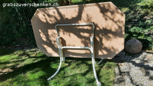 Gartentisch