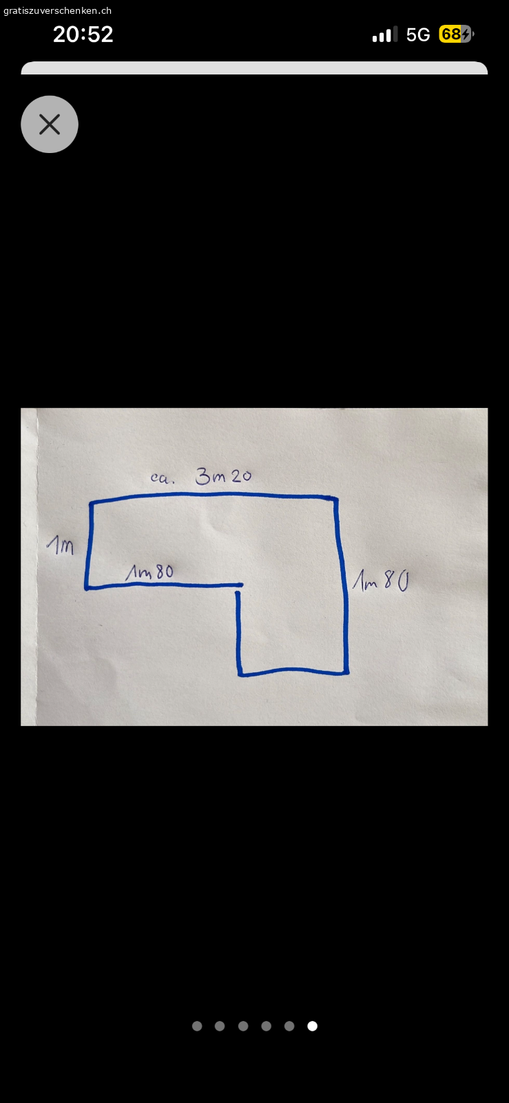 Gratis Sofa per sofot!. Gratis Sofa abzuholen, gut erhalten. Vereinzelt kleine Flecken, siehe Foto
Muss selbst in Felben TG abgeholt werden (1 Treppe)