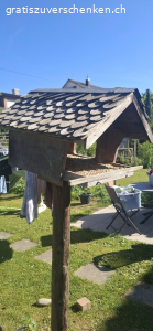 Grosses Vogelhaus