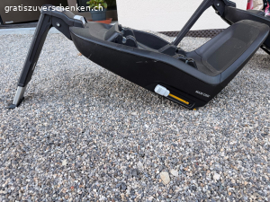 Isofix. Zwei Isofix abzugeben. Funktionieren beide einwandfrei. Auch einzeln abzugeben.