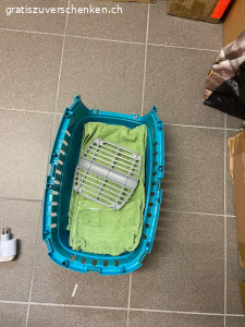 Katze Korb. Gratis Katzenkorb muss abgeholt werden.