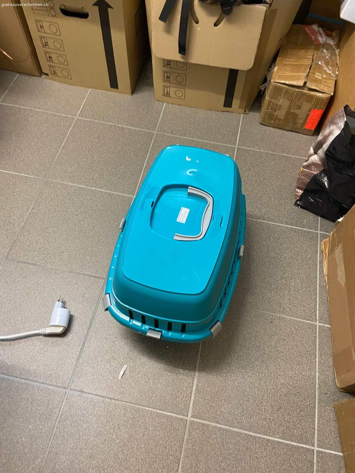 Katze Korb. Gratis Katzenkorb muss abgeholt werden.