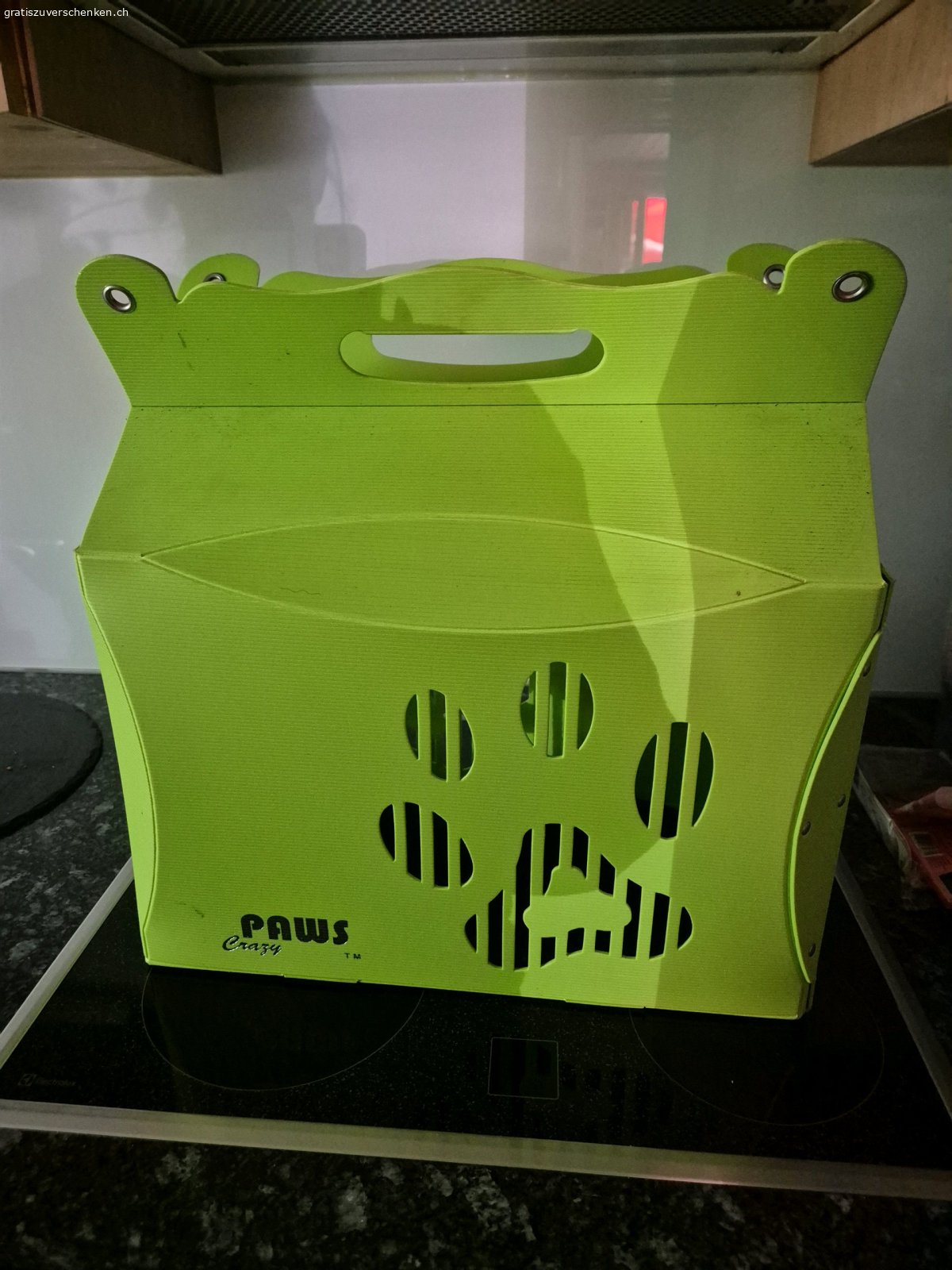 Katzentransportbox. Transportbox für Katzen zu verschenken
Nur Abholung,Kontakt über Whats app