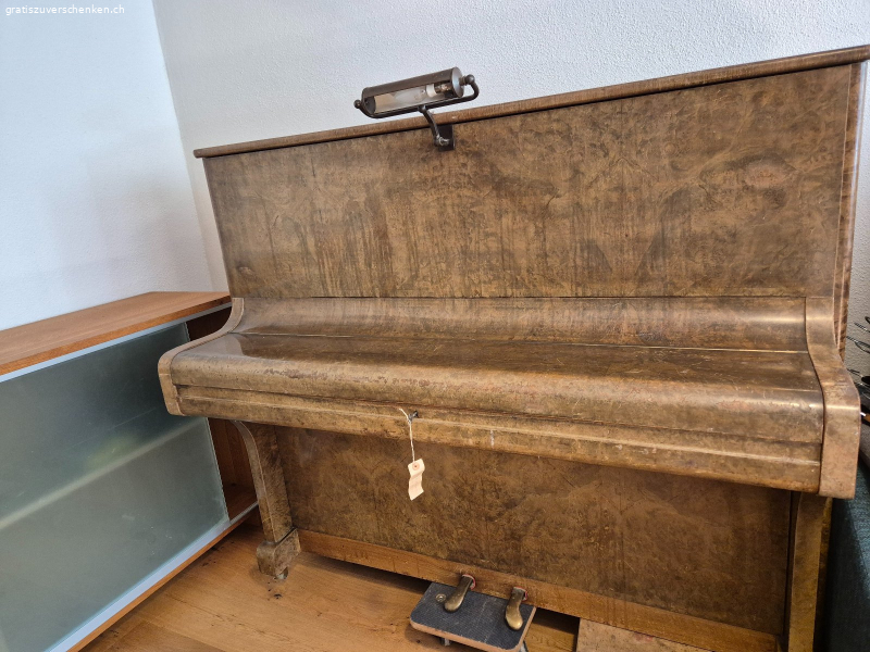 Klavier mit Hocker Sabel Krommpholz Bern