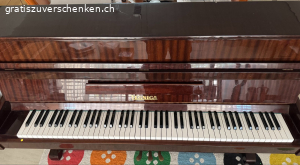 Klavier zu verschenken (Marke LEGNICA)