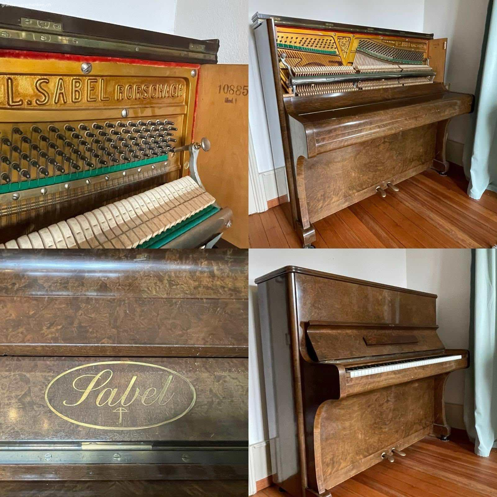 Klavier. KLAVIER ZU VERSCHENKEN!
Gut erhaltenes Klavier der Marke SABEL abzugeben.
B/H/T 143/127/64,5 cm

Der Transport und die anfallenden Transportkosten müssen selbst bezahlt und organisiert werden. Das Klavier steht im EG