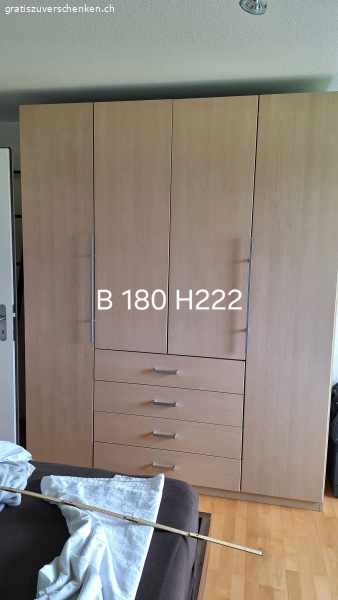 Kleiderschrank