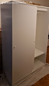 Kleiderschrank