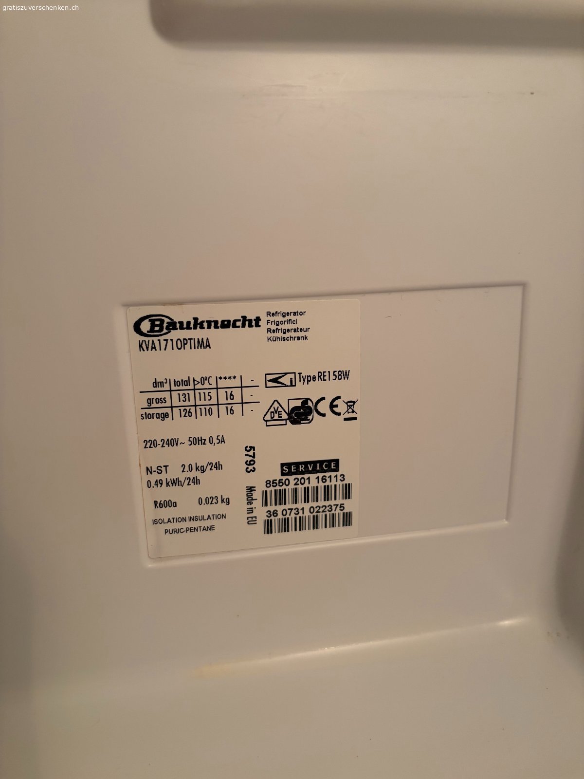 Kühlschrank, Bauknecht, gebraucht. Der kleine Kühlschrank funktioniert noch gut. Es gibt Gebrauchsspuren. Er muss abgeholt werden.