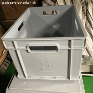 Kunststoff-Box