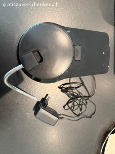 Milchkühler von Jura Kaffee Maschine. Milchkühler von Jura Kaffee Maschine zu vergeben. Schlauch sollte evt ersetzt werden weil gebraucht. Ansonsten voll funktionsfähig.