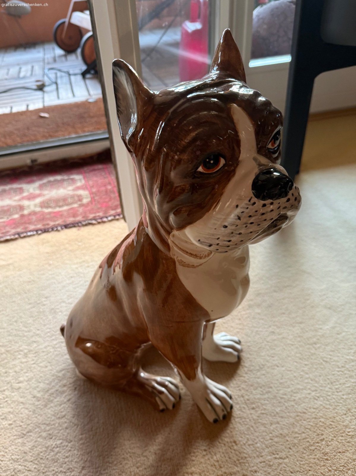 Porzellan Boxer. Porzellan Boxer such ein neues zu Hause.

ca. 47 cm hoch.



Muss in Küsnacht ZH abgeholt werden!