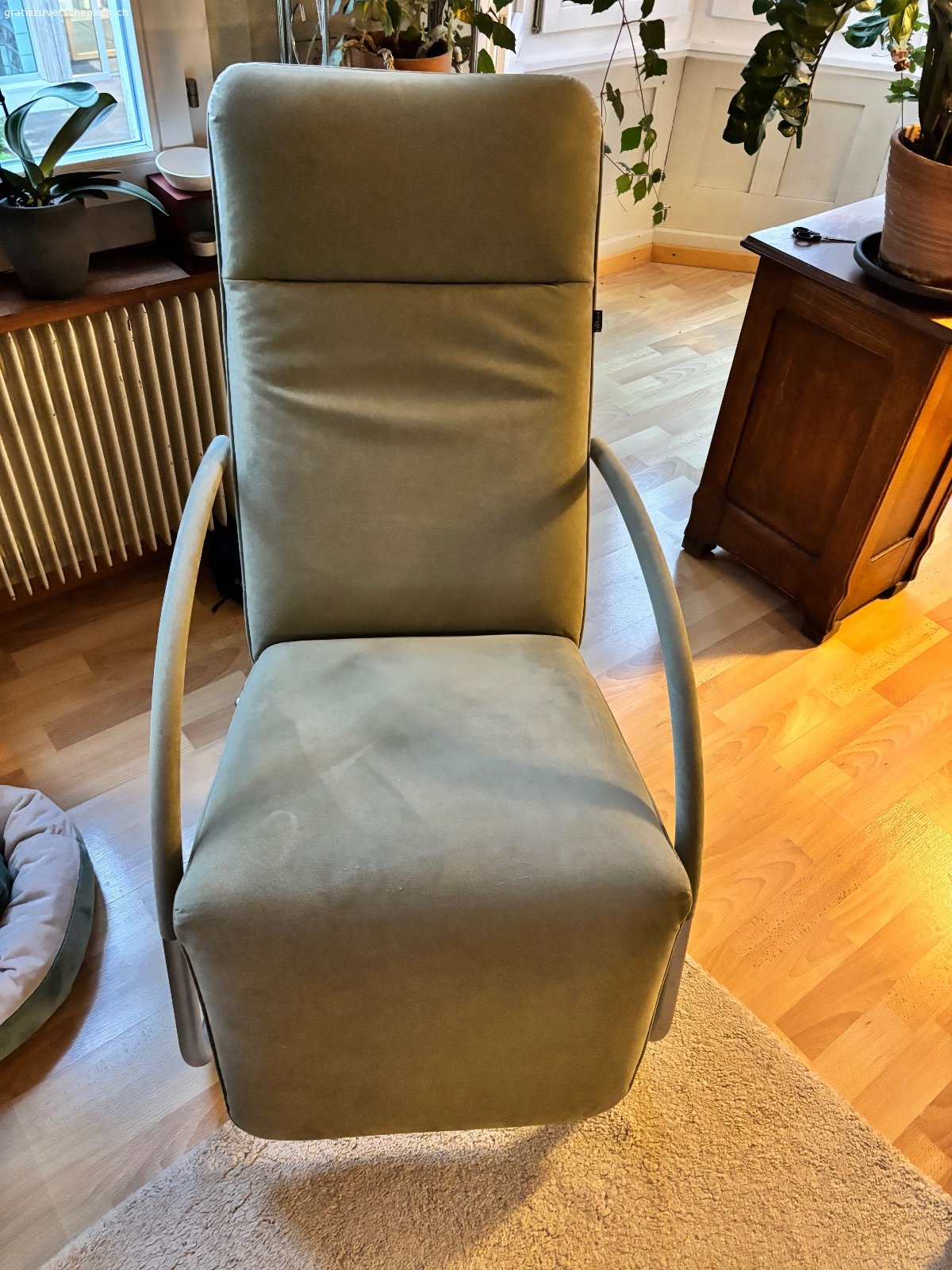 Relax Liege Stuhl. Relax Liege Sessel, manuell einstellbar, Zustand sehr gut, muss abgeholt werden.