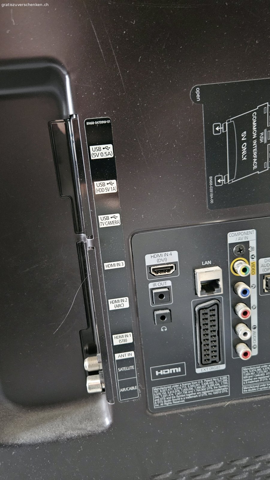 Samsung Fernsehr 55 Zoll FHD. NUR SMS - KEINE E-MAIL. Funktionstüchtiger Samsung Fernsehr samt Ladekabel. Alter unbekannt.