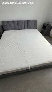 Schaumstoffmatratze 180x200 neu