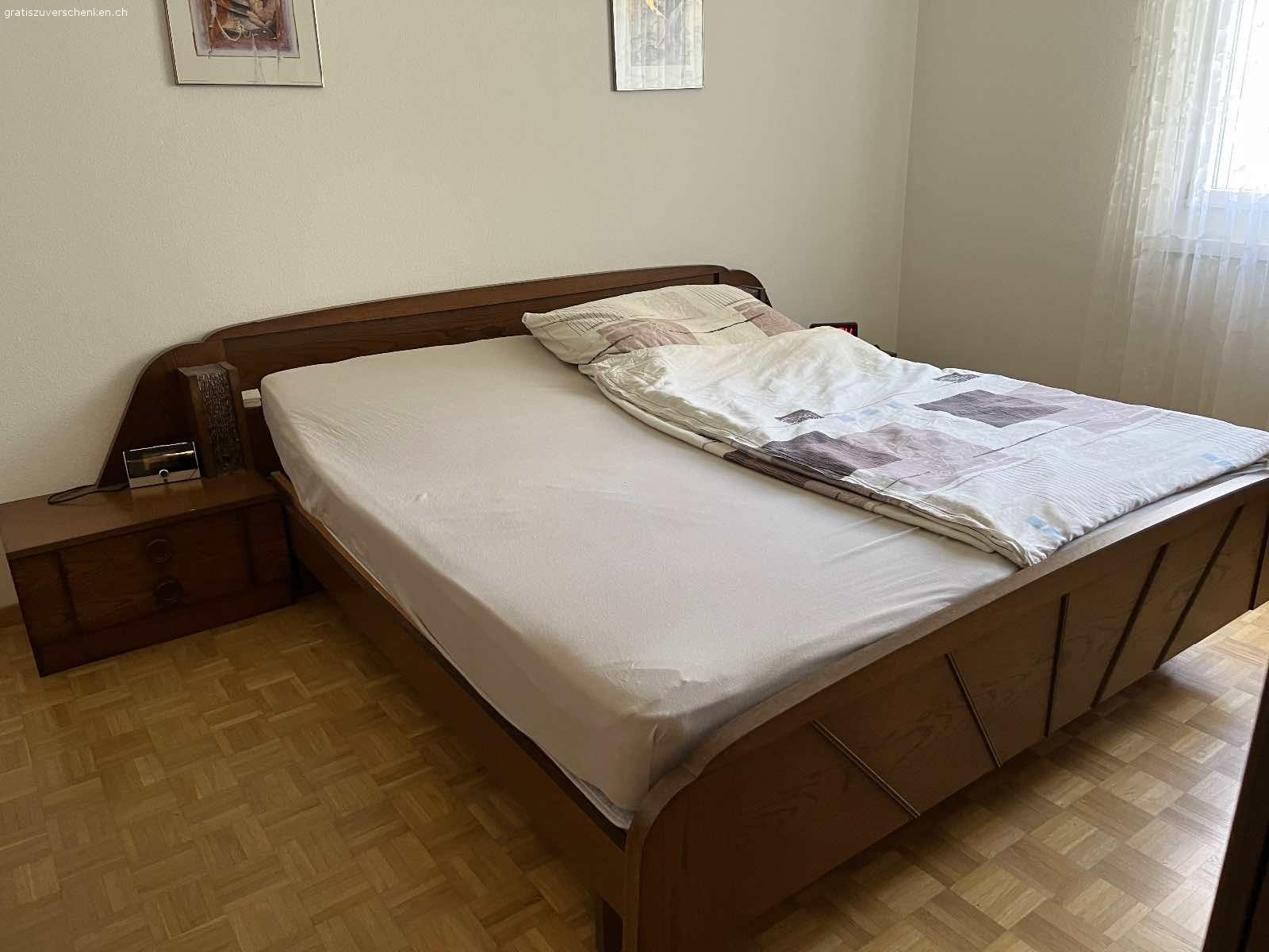 schlafzimmer - möbel - gratis zu verschenken