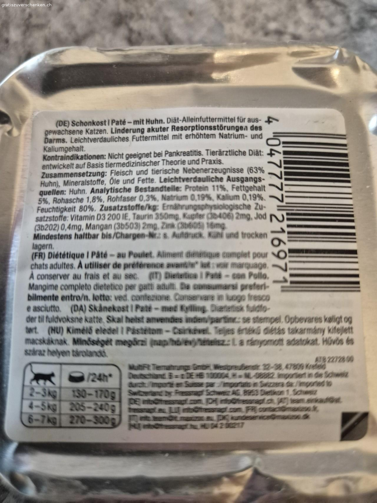 Schonkost Katzenfutter Huhn. 3 x Huhn pâté schonkost Katzenfutter von Medica Fressnapf..

Ich gebs ab weil meine Katze es nicht frisst. Sie ist sich anders gewohnt und ne kleine Diva. 

Sie bevorzugt Futter von anderen Marken. 

Haltbarkeit bis 12.5.2025

abzuholen in Spreitenbach.