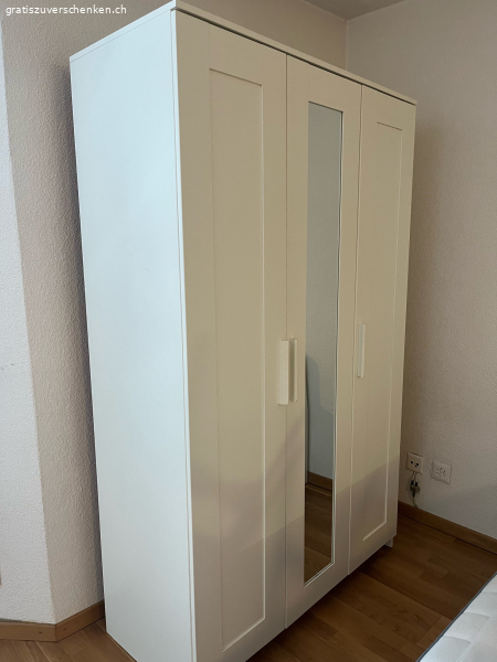 SCHRANK ZU VERSCHENKEN