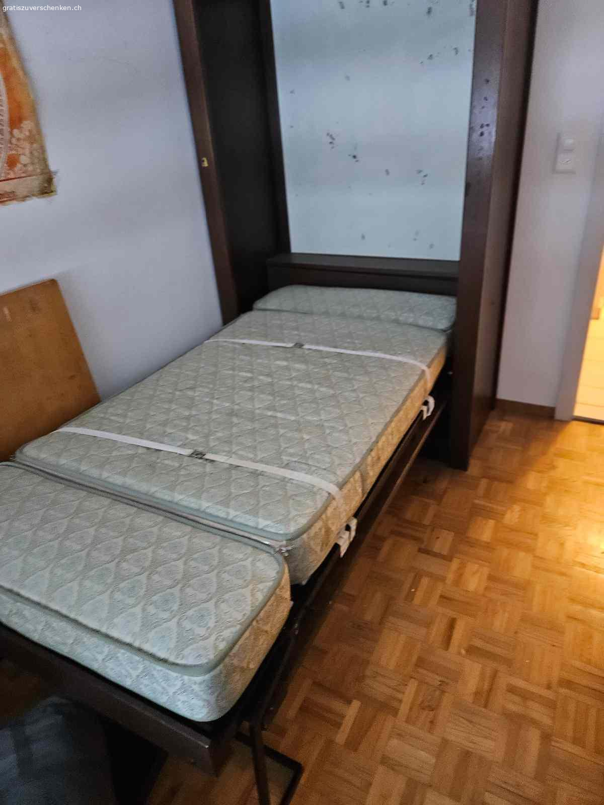 Schrankbett. Zu verschenken