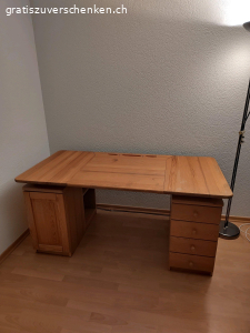 Schreibtisch schräg stellbar. massivholz Schreibtisch