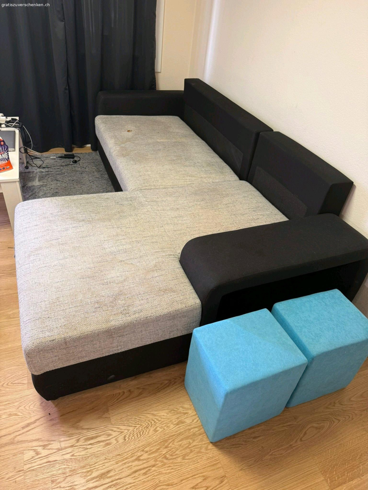 sofa zu verschenken. 2.50Meter länge