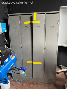 Spinde. Habe 1x 4er, 3x 2er und 1x 3er Spind abzugeben , teils mit Schlüssel