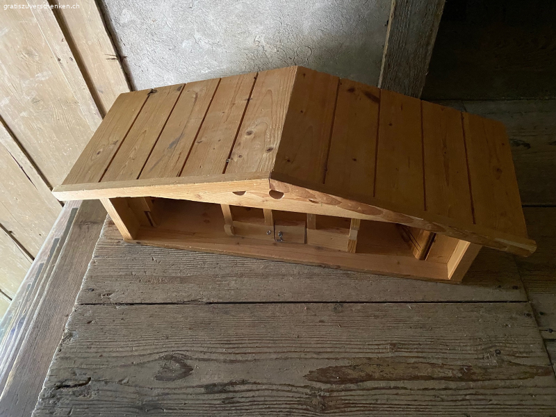 Stall aus Holz