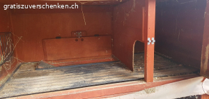 Stall  zu verschenken. stall grob gereinigt