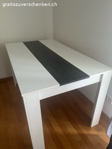 Tisch zu verschenken