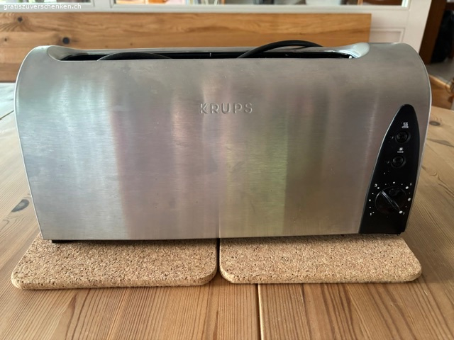 Toaster