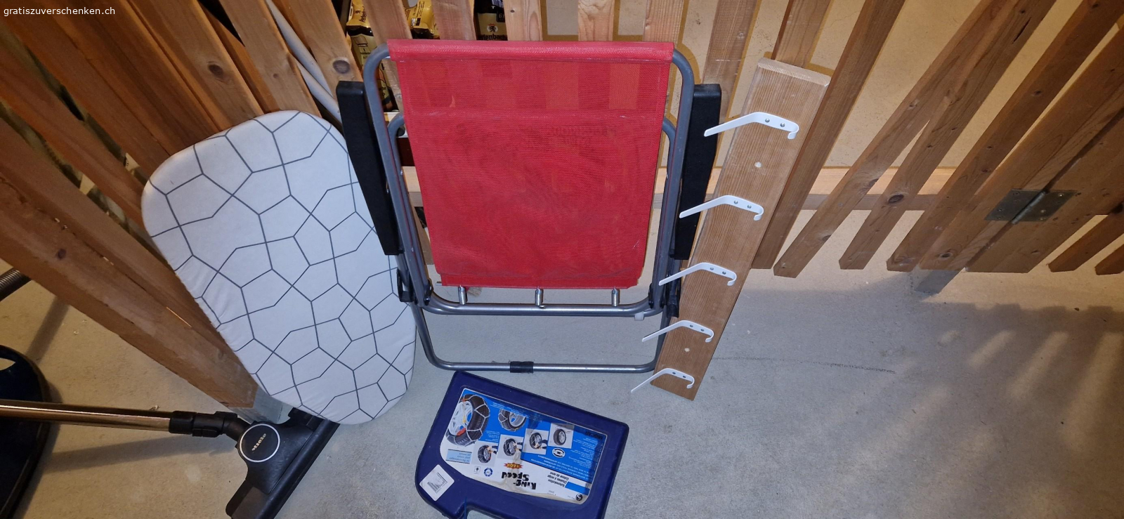 Verschiedenes. Zustand wie auf den Fotos