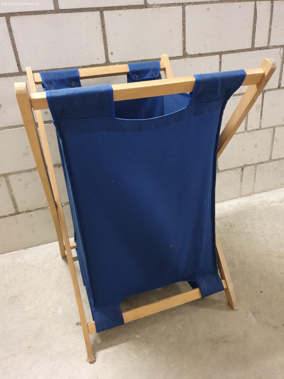 Wäschekorb/Wäschesammler. Zum Wäsche sammeln....