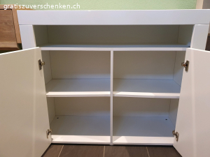 weisser Schrank